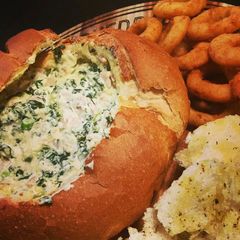 A picture of Bacon and spinach cob loaf.