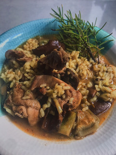 Una foto de Arroz caldoso con conejo