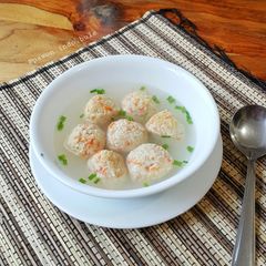A picture of Oatmeal Chicken Meatball.