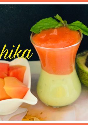 A picture of Avocado Papaya smoothie.