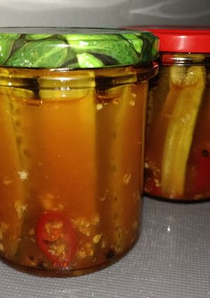 Zdjęcie przepisu Ogórki z chilli.