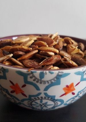 Une photo de Graines de courge grillées