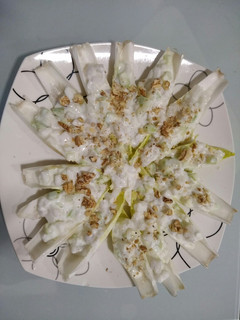 Una foto de Ensalada de endivias