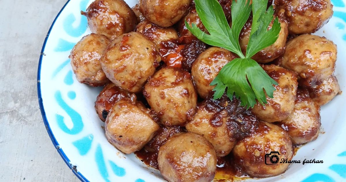 Bakso goreng kecap pedas