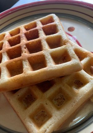 A picture of Semovita waffles.