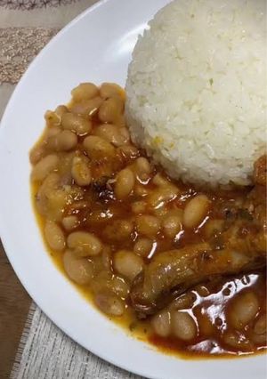 Una foto de Frejolada de Pato
