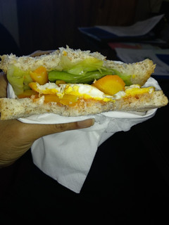 Foto resep Sandwich roti gandum (diet)