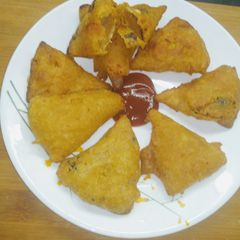 A picture of Leftover Roti Pakoda.