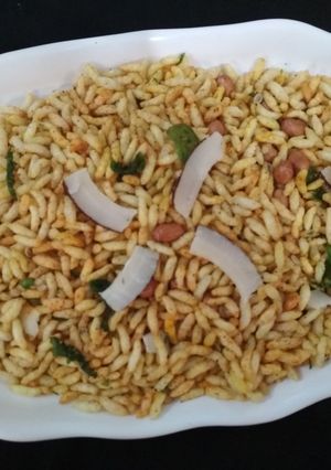 A picture of Murmure Namkeen.