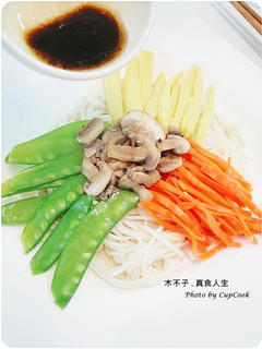 15分鐘清爽料理__時蔬拌麵 的食譜成品照片