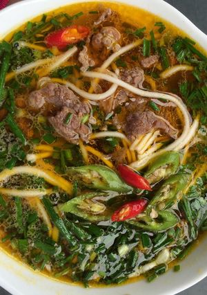 Hình của món Cháo canh thịt bò đậm đà hương vị Miền Trung.