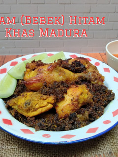 Foto resep Ayam (bebek) hitam khas madura