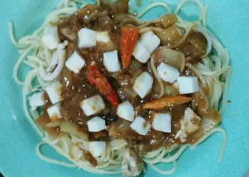 Cara Memasak Cepat Spagetti Ayam saus Baberque Mozzarella Yummy Mantul