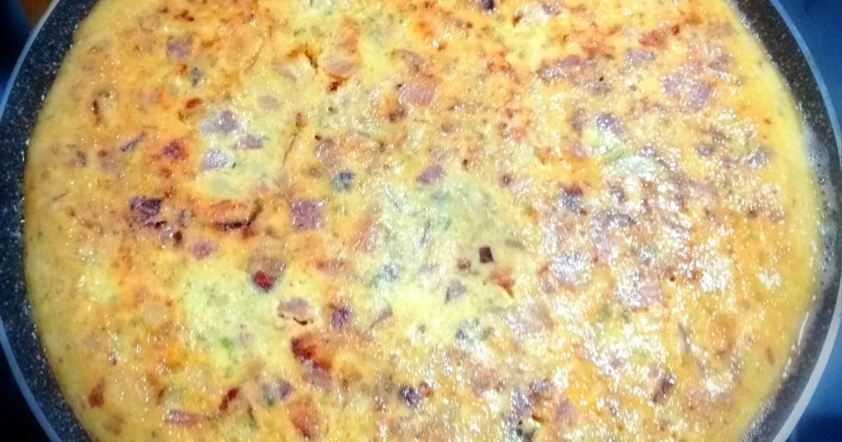 Tortilla de Huevos, Jamón, Cebollas y Papas Receta de carunovi Cookpad