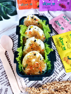 Foto resep Nasi Kepal Onigiri