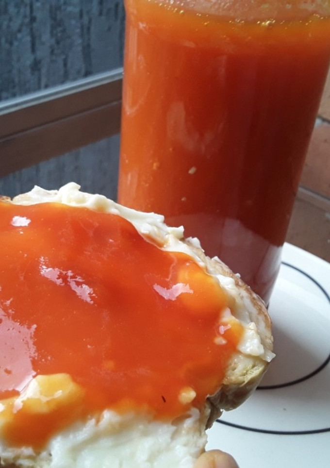 Una foto de Mermelada / dulce🍯 de pimentón ó pimiento rojo🌶