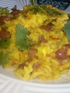 A picture of Turmeric rice with beans#weeklyjikonichallenge.