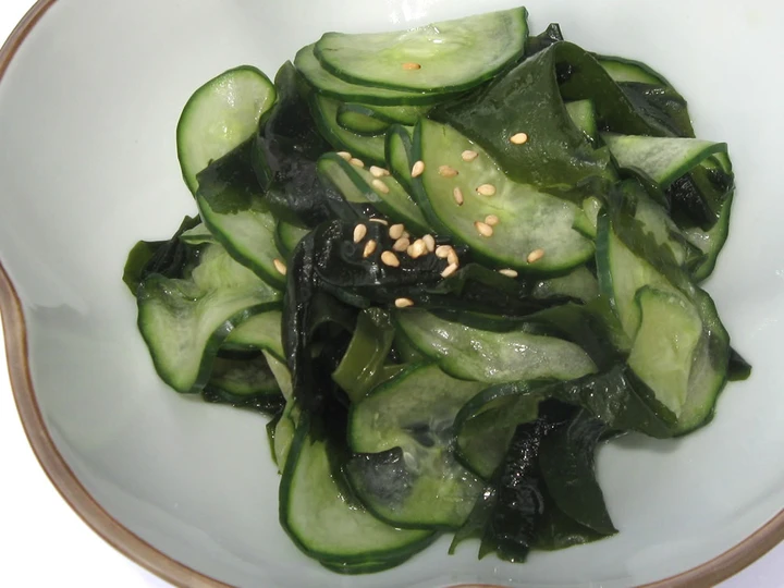 Simple Way Make Recipe Wakame &amp;amp; Cucumber Salad that is Delicious, Addictive}