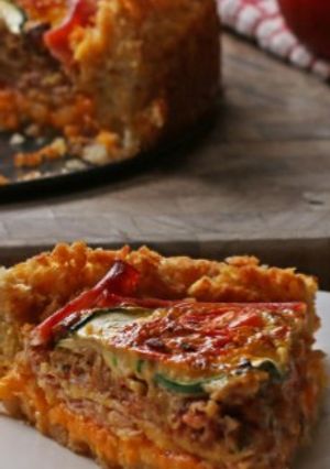 A picture of Tater Tot Quiche.