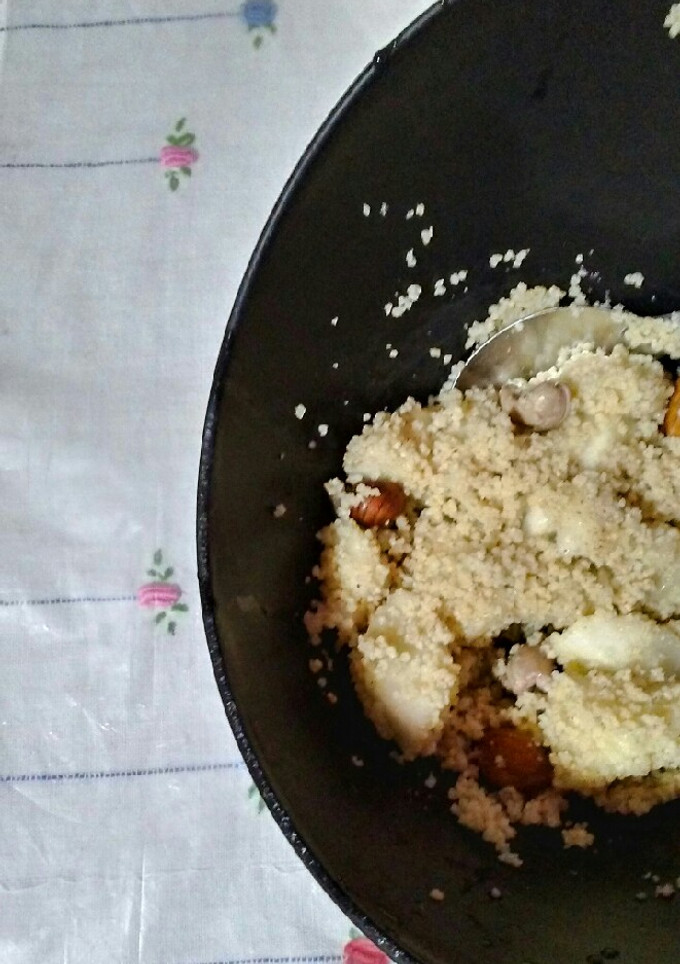 Una foto de Cous cous con pera y frutos secos💜