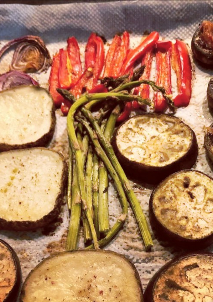 Una foto de Parrillada de verduras y pulpo