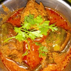 A picture of Stuffed Brinjal gravy...