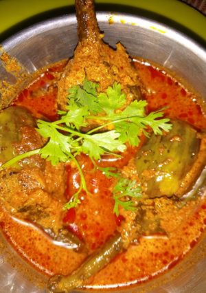 A picture of Stuffed Brinjal gravy...