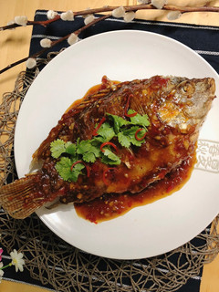 A picture of How To Make Crispy Fried Fish with Tamarind Sauce Recipe • Thai Style "Pla Rad Prik".