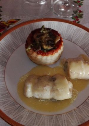 Una foto de Rollitos de rape con gambas y salsa de naranja con Thermomix