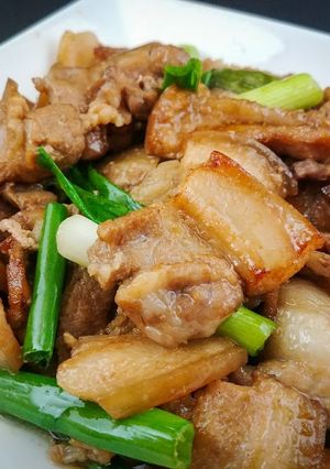 A picture of Chinese Homestyle Pork Belly.