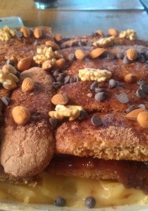 Una foto de Postre fácil "Charlotte" sin crema porque no tenía. Súper fácil y económico