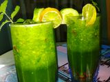Glowy green smoothie