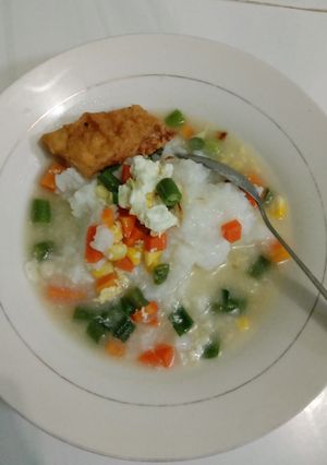 Foto resep Bubur Sayuran + Telur