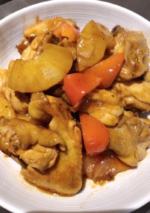 A picture of Pineapple Chicken.