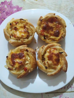 Una foto de Empanadas/canastas de pollo exquisitas