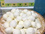 طريقه عمل الزبده من قشطه الحليب