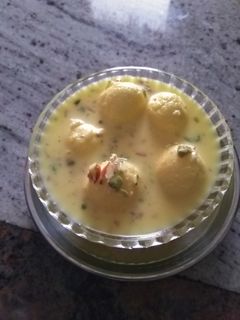 ரசமலாய் (Rasa Malai Recipe in Tamil) செய்முறை முக்கிய புகைப்படம்