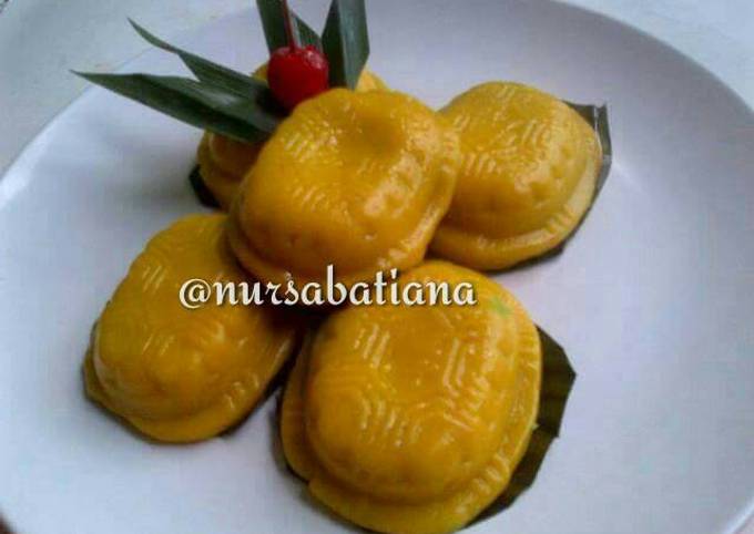 Kue ku labu kuning