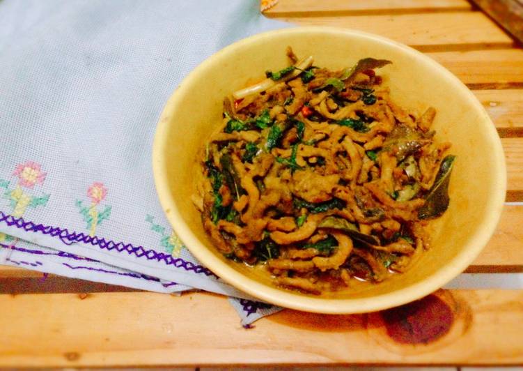 �?� 19) Usus ayam bumbu kuning kemangi. #BikinRamadanBerkesan