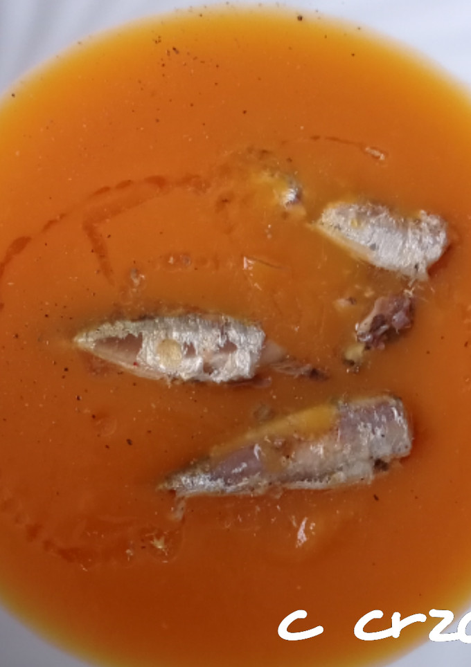 Una foto de Crema de calabaza y calabacín