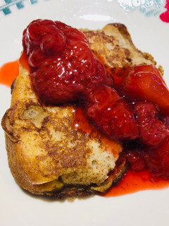 A picture of Strawberry 🍓 Sauce.