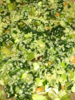 Una foto de Bulgur con verduras