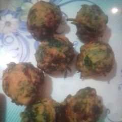 A picture of Palak pkoda.