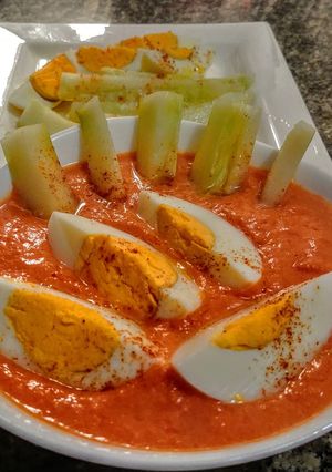 Una foto de GAZPACHO🍅🥒🌶️Con Melón.. !