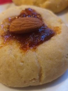 Una foto de Pepas de limón y membrillo (Sin TACC ni lactosa)