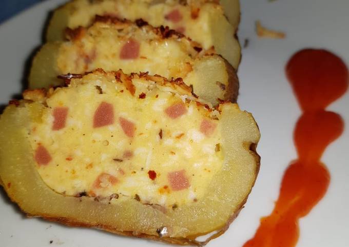 Cara Gampang Menyiapkan Baked Potato and Cheese yang Enak Banget
