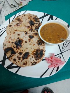 तंदूरी रोटी और लंगर वाली दाल (Tandoori roti aur langar wali dal recipe in hindi) रेसिपी मुख्य फोटो