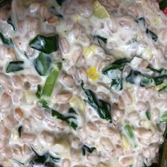 A picture of Wild garlic spelt risotto.