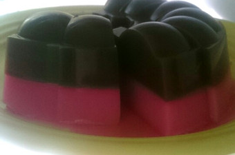 Cara Gampang Menyiapkan Puding lapis coklat stroberi 🍓🍓 Sederhana Dan Enak