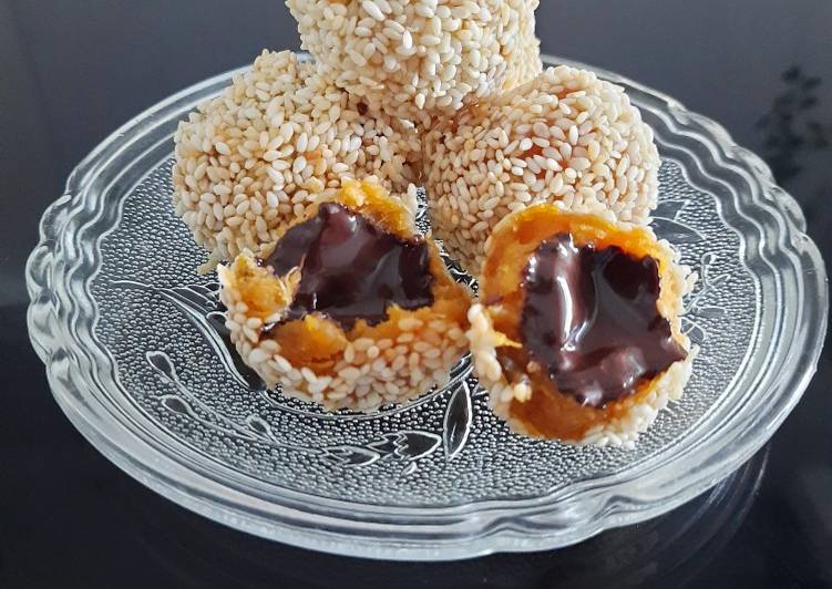 Bola-Bola Ubi Coklat